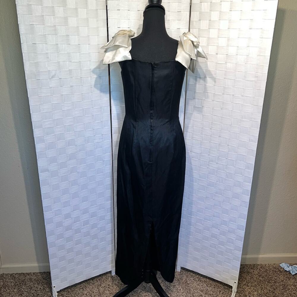 Gunne Sax Black Gown with Ivory Bow Accents - Picture 10 of 10